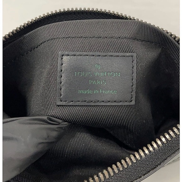 LOUIS VUITTON Monogram Eclipse Vivienne Pochette Apollo PM - Picture 3 of 13